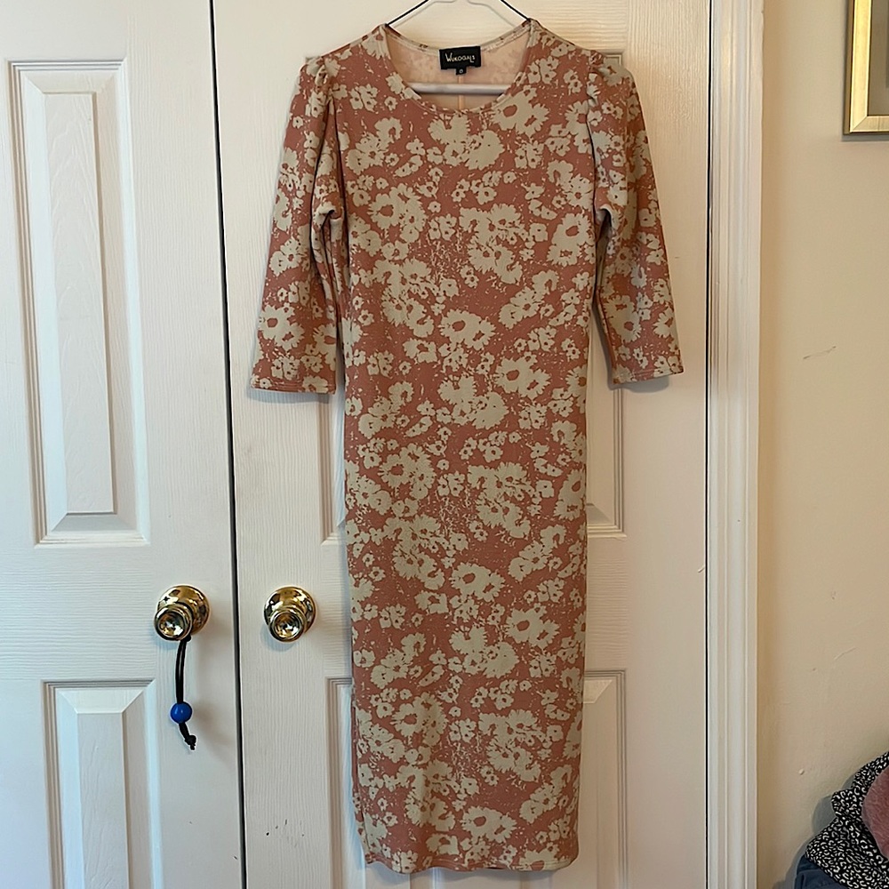 Chic floral dress. Size 0